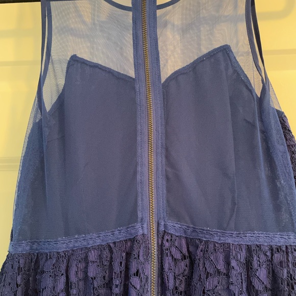 Aniina royal blue lace party dress! - Picture 4 of 5